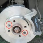 replacing brake disc Lada Largus